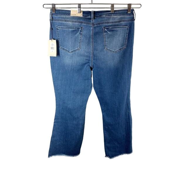 NYDJ Ava Daring Ankle Flare Fray Hem Jeans  Size 16 Foundry - Picture 2 of 15